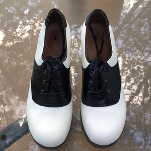 Dr Martens Sara high heeled saddle shoes